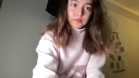 Elina online show from February 7, 2026, 5:22 am