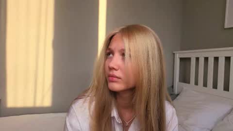 Emma online show from October 21, 2025, 10:05 am