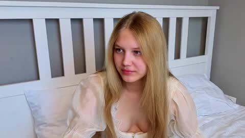 Emma online show from April 25, 2026, 5:54 am