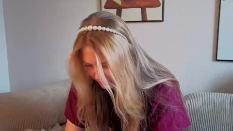 Emma online show from May 6, 2026, 7:02 am