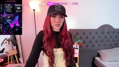 Snapshot of lila_elliot chatting on September 29, 2025, 7:51 pm Lila online show from September 29, 2025, 7:51 pm