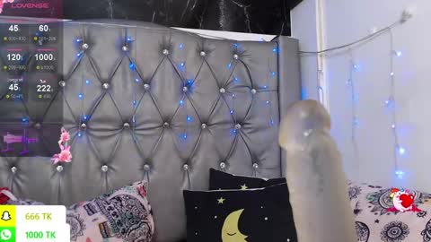 Snapshot of lila_gummy_ chatting on April 9, 2026, 2:33 pm online show from April 9, 2026, 2:33 pm
