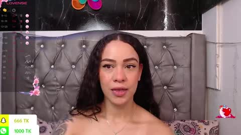Snapshot of lila_gummy_ chatting on May 4, 2026, 5:53 pm online show from May 4, 2026, 5:53 pm