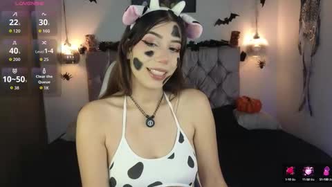 Snapshot of lila_min chatting on October 10, 2025, 2:05 pm lila_min online show from October 10, 2025, 2:05 pm