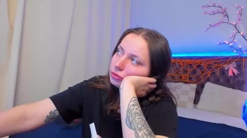 Snapshot of lilavame chatting on October 25, 2025, 8:36 pm LilaVame online show from October 25, 2025, 8:36 pm