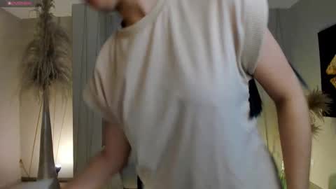 Snapshot of lilawest chatting on October 6, 2025, 10:45 am Lila West online show from October 6, 2025, 10:45 am