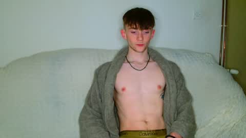 Snapshot of lilbearxxxx chatting on April 24, 2026, 8:00 pm lilbearxxxx online show from April 24, 2026, 8:00 pm