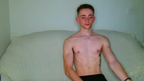 lilbearxxxx online show from June 18, 2026, 11:42 pm