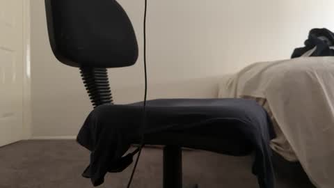 Snapshot of lilbenny05 chatting on January 5, 2025, 2:06 am lilbenny05 online show from January 5, 2025, 2:06 am