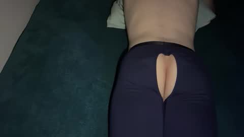 Snapshot of lilbenny05 chatting on March 12, 2026, 9:26 am lilbenny05 online show from March 12, 2026, 9:26 am