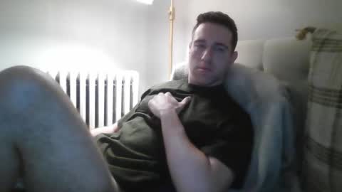 Snapshot of lilbrohhh chatting on April 7, 2026, 2:39 pm lilbrohhh online show from April 7, 2026, 2:39 pm