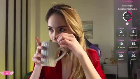 Hi im Yuki online show from November 1, 2025, 10:17 am