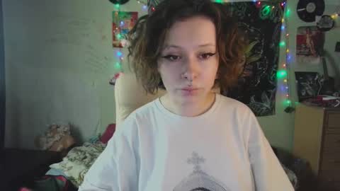 Lil online show from October 18, 2025, 11:33 am