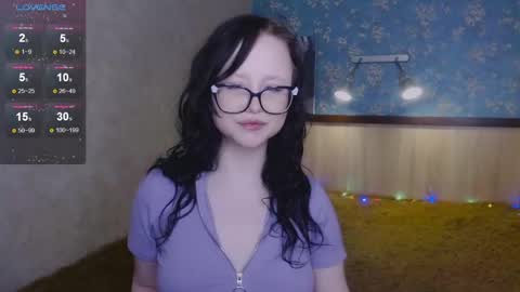 Nika and Lori online show from February 1, 2025, 4:11 pm