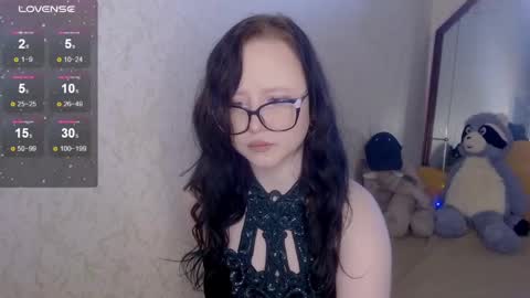 Nika and Lori online show from February 19, 2025, 9:39 am