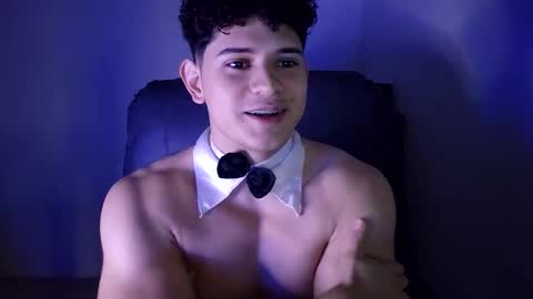 Snapshot of lilhotnando chatting on October 14, 2025, 4:13 am Fernando online show from October 14, 2025, 4:13 am