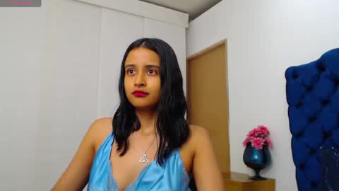 Lili online show from May 8, 2026, 3:56 am