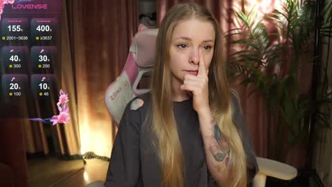 Snapshot of lili_01 chatting on October 30, 2025, 11:00 am Lili online show from October 30, 2025, 11:00 am