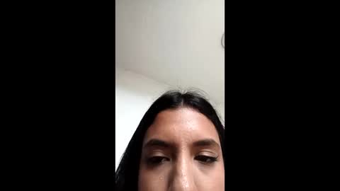 Snapshot of lili_bloom31 chatting on June 7, 2026, 6:44 pm lili_bloom31 online show from June 7, 2026, 6:44 pm