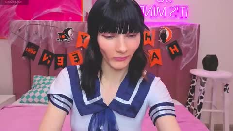 Lilli  follow me kiss online show from October 23, 2025, 11:31 am