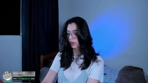 Snapshot of lili_goth_ chatting on January 3, 2025, 7:27 am Lili online show from January 3, 2025, 7:27 am