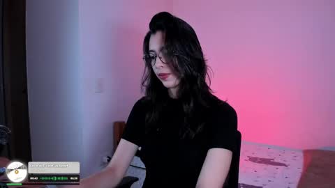 Snapshot of lili_goth_ chatting on February 9, 2025, 5:19 am Lili online show from February 9, 2025, 5:19 am