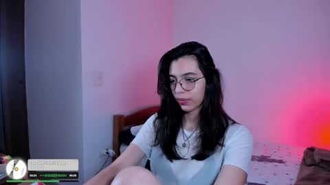Snapshot of lili_goth_ chatting on February 12, 2025, 7:23 am Lili online show from February 12, 2025, 7:23 am