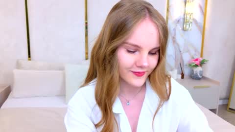 Snapshot of lili_lohan chatting on June 2, 2026, 5:09 am lili_lohan online show from June 2, 2026, 5:09 am