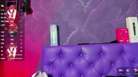 Lili  online show from November 8, 2025, 7:01 pm