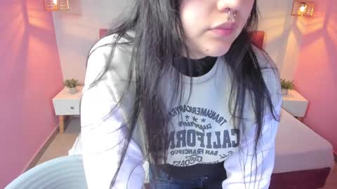 Lili Monroy online show from February 8, 2025, 12:50 pm