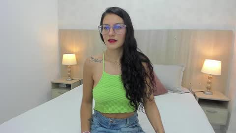 Lili Morales online show from February 11, 2025, 11:10 am