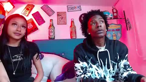 lili_roussi online show from September 30, 2025, 2:38 am