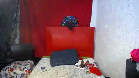 lili sweet online show from February 19, 2026, 12:17 am