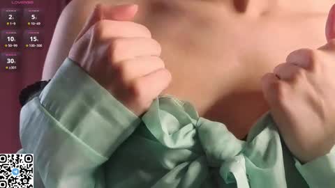 Lilian online show from March 16, 2026, 5:44 am