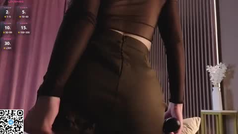 Lilian online show from March 18, 2026, 1:09 am