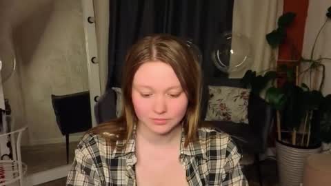 Snapshot of lilian_stars chatting on February 20, 2026, 2:50 pm Lilian online show from February 20, 2026, 2:50 pm