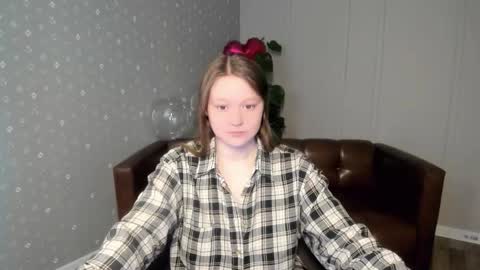 Snapshot of lilian_stars chatting on March 14, 2026, 6:08 am Lilian online show from March 14, 2026, 6:08 am