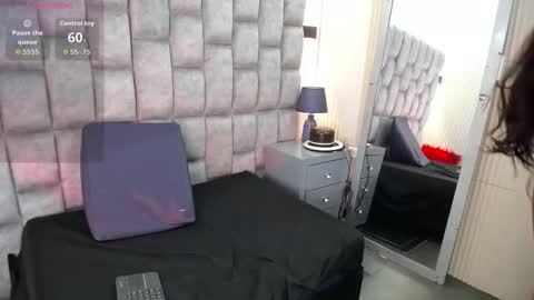 liliana online show from March 19, 2026, 12:47 am