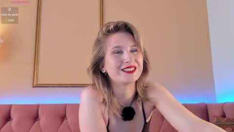 Lilian  online show from June 30, 2026, 1:28 am