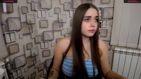 Liliana online show from October 7, 2025, 9:06 am