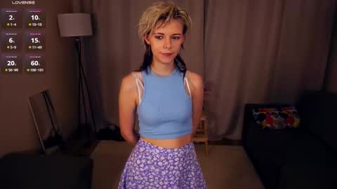 Snapshot of liliandaniels chatting on September 23, 2025, 8:50 am Lilian online show from September 23, 2025, 8:50 am