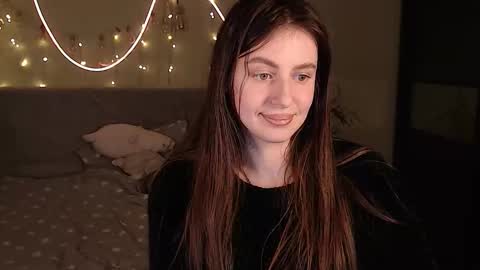 Lilu online show from October 17, 2025, 11:07 pm