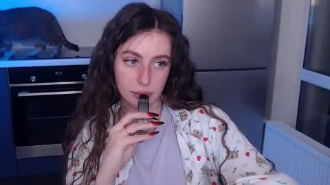 Snapshot of liliatlu chatting on February 5, 2026, 9:08 pm Lilu online show from February 5, 2026, 9:08 pm