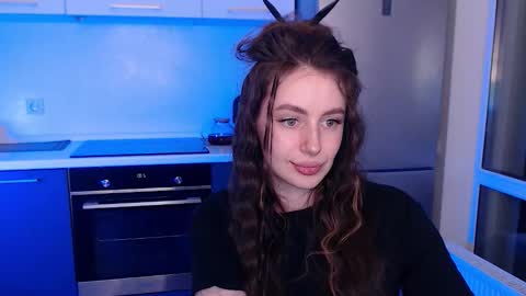 Snapshot of liliatlu chatting on February 12, 2026, 11:00 pm Lilu online show from February 12, 2026, 11:00 pm