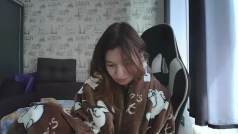 liliawoolf online show from May 8, 2026, 8:41 am