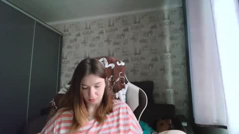 Snapshot of liliawoolf chatting on June 10, 2026, 6:01 am liliawoolf online show from June 10, 2026, 6:01 am