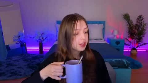 Snapshot of lilibakery chatting on June 13, 2026, 1:47 am Lili Bakery online show from June 13, 2026, 1:47 am
