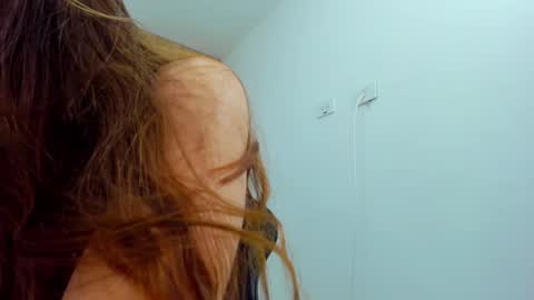 Lili Carter online show from January 13, 2025, 12:02 pm