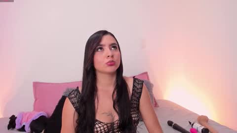   online show from January 11, 2026, 4:39 am