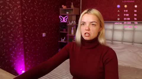 Snapshot of lilieanori chatting on February 6, 2025, 8:13 pm Lilie online show from February 6, 2025, 8:13 pm